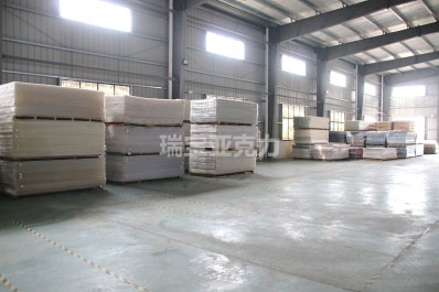 亞克力板材暴曬會裂開嗎為什么